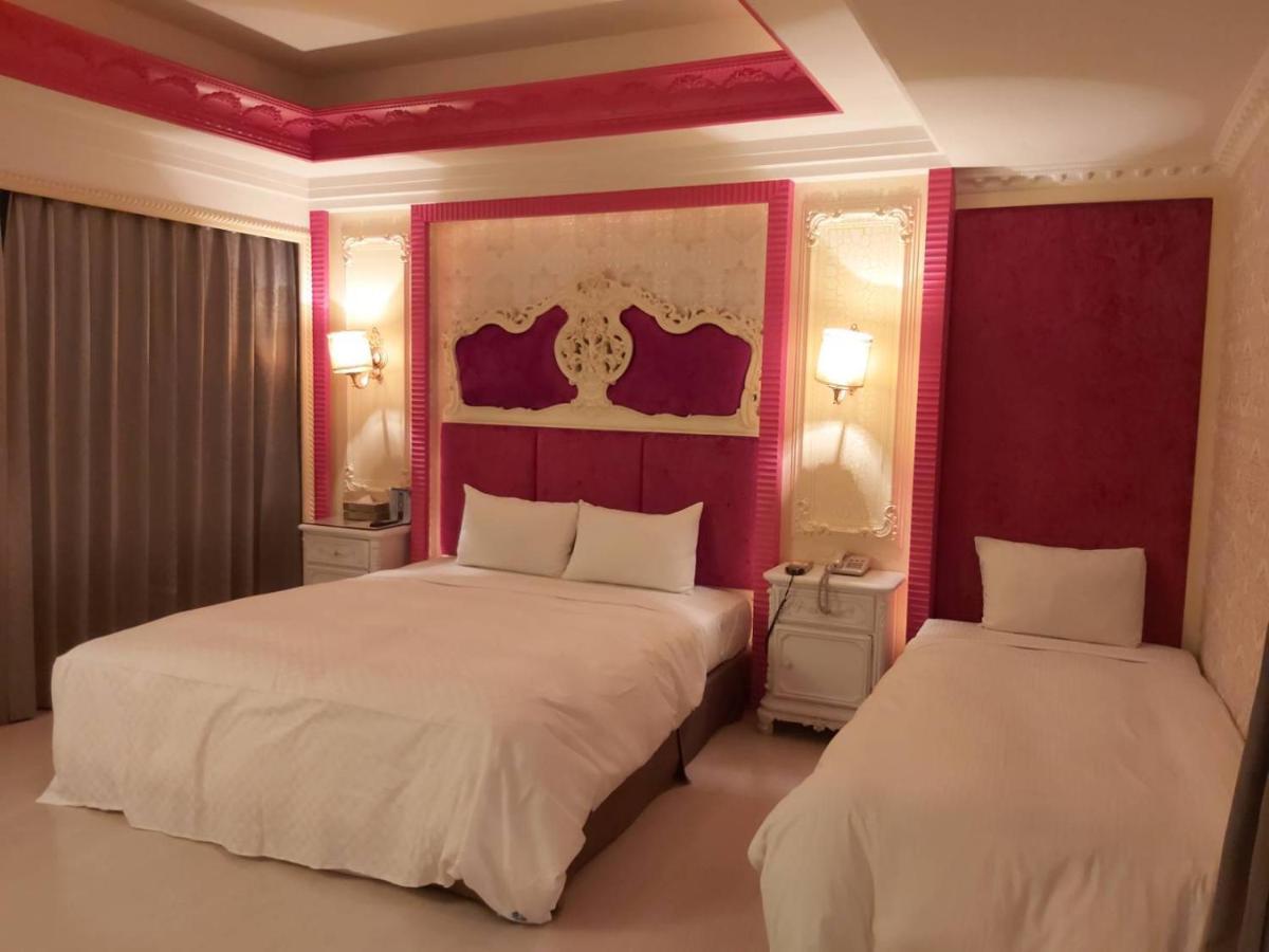 Chateau Motel Kaohsiung Esterno foto